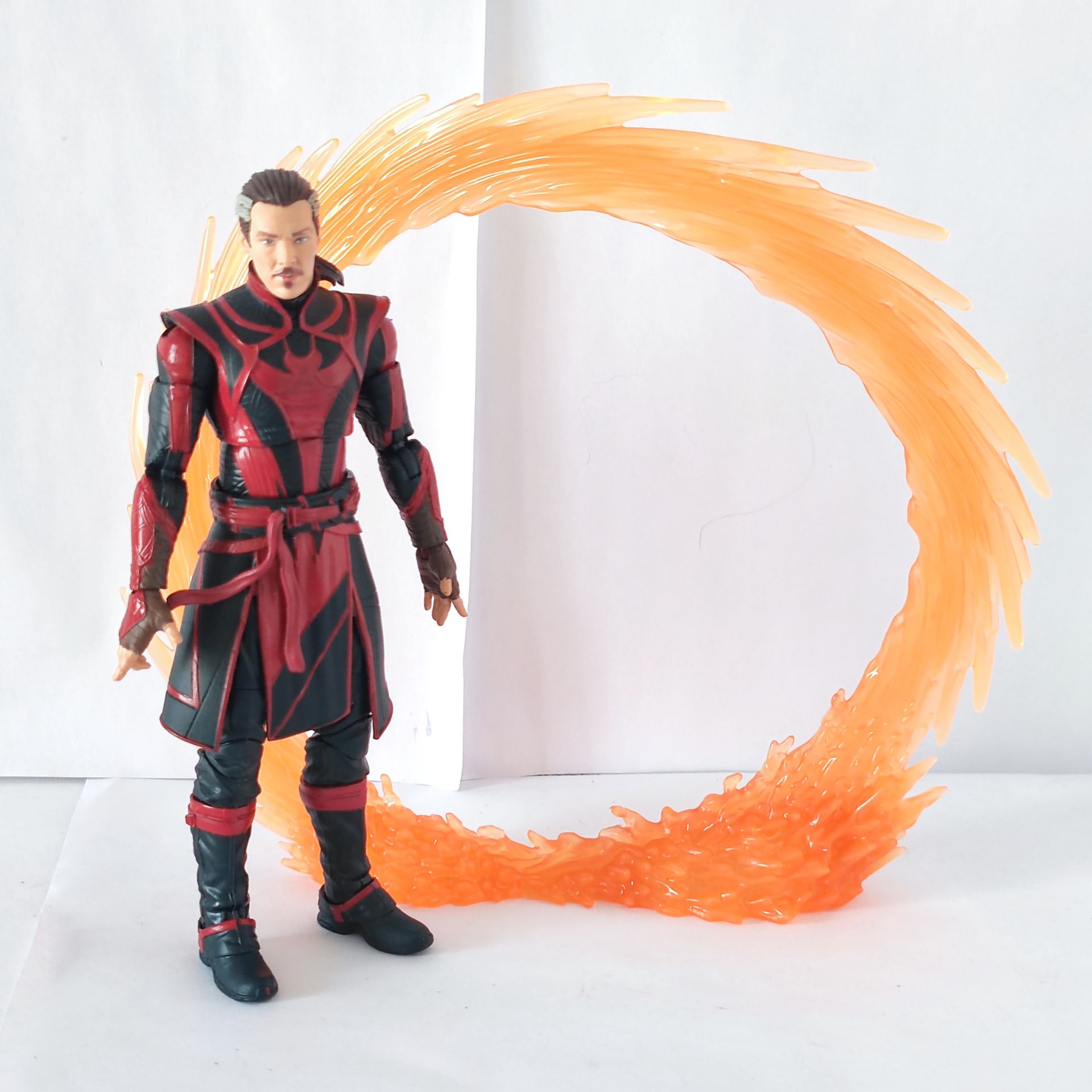 Marvel Legends The Defender Dr - Baby Nursery Yellow recensione e prezzo