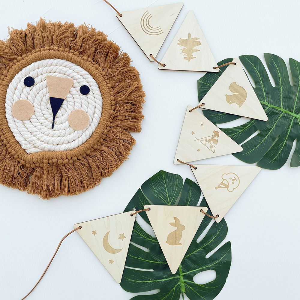 Nordic triangolo in legno band - Baby Nursery Bunting recensione e prezzo